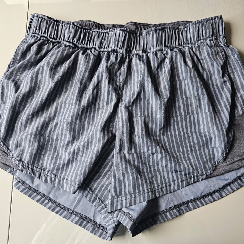 Athletic Works‎ Skort Shorts Gray Striped Built In Liner Women Size L 12-14